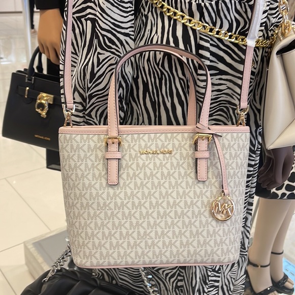 MICHAEL KORS 
Jet Set Travel Extra-Small Logo Top-Zip Tote Bag
Powder Blush
NWT - Picture 12 of 16